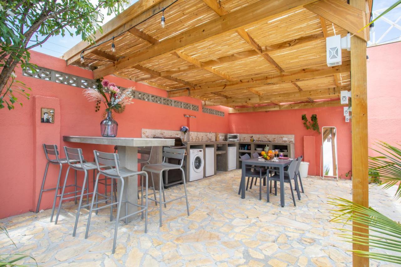 Bed and Breakfast Happy Curoase Willemstad Exterior foto