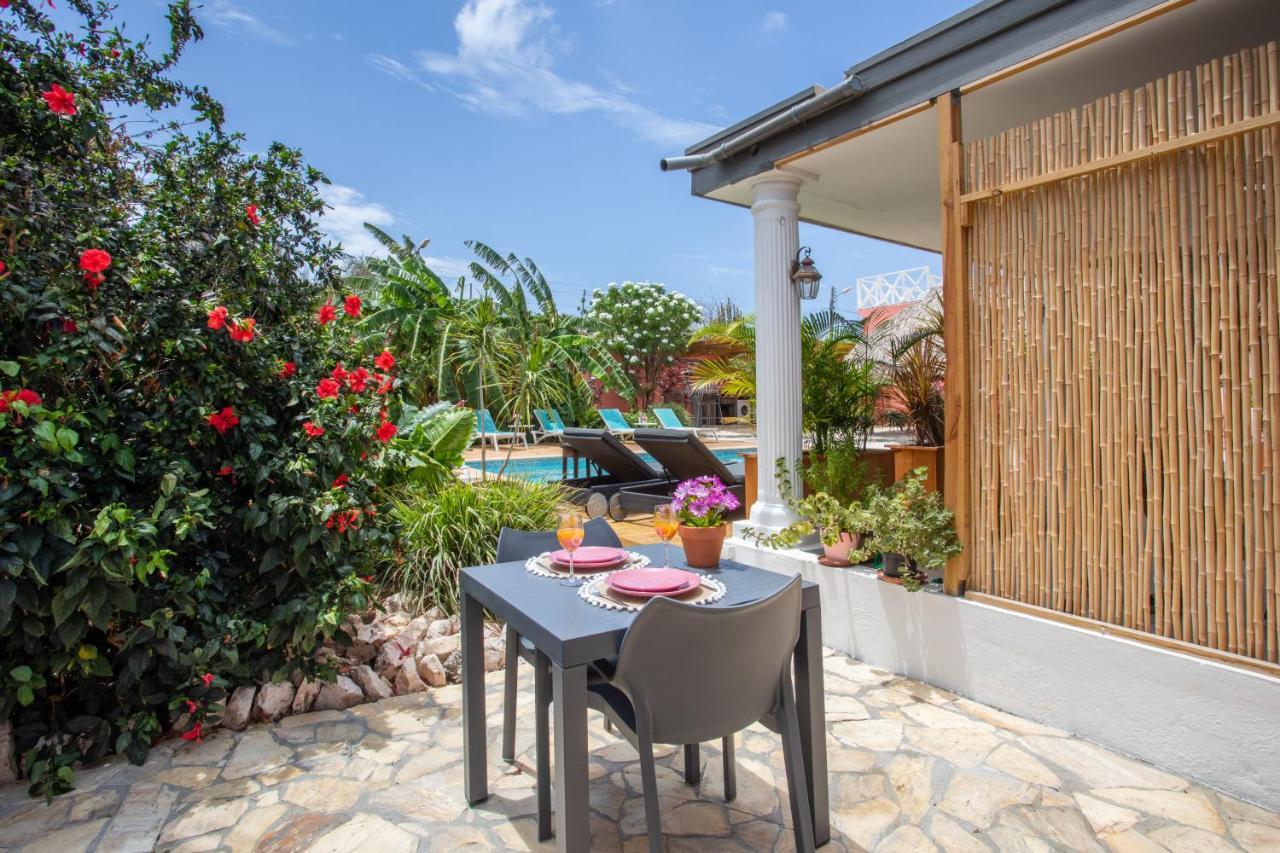 Bed and Breakfast Happy Curoase Willemstad Exterior foto