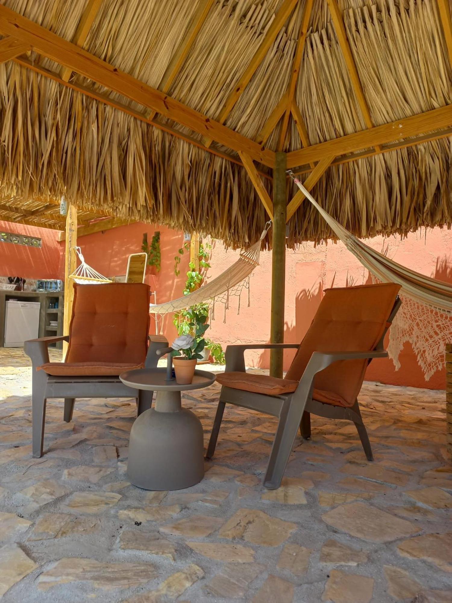 Bed and Breakfast Happy Curoase Willemstad Exterior foto